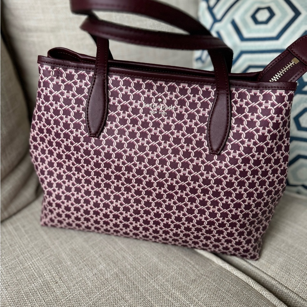 Kate Spade Spade Link Mini Tote NWT - Picture 12 of 17